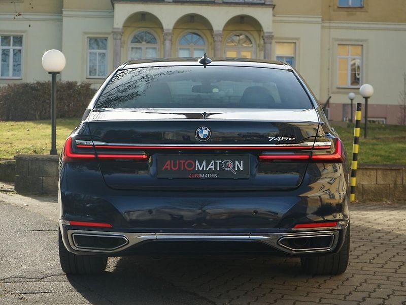 BMW Řada 7 745e H&K Panorama ZÁRUKA - fotka 4 z 42