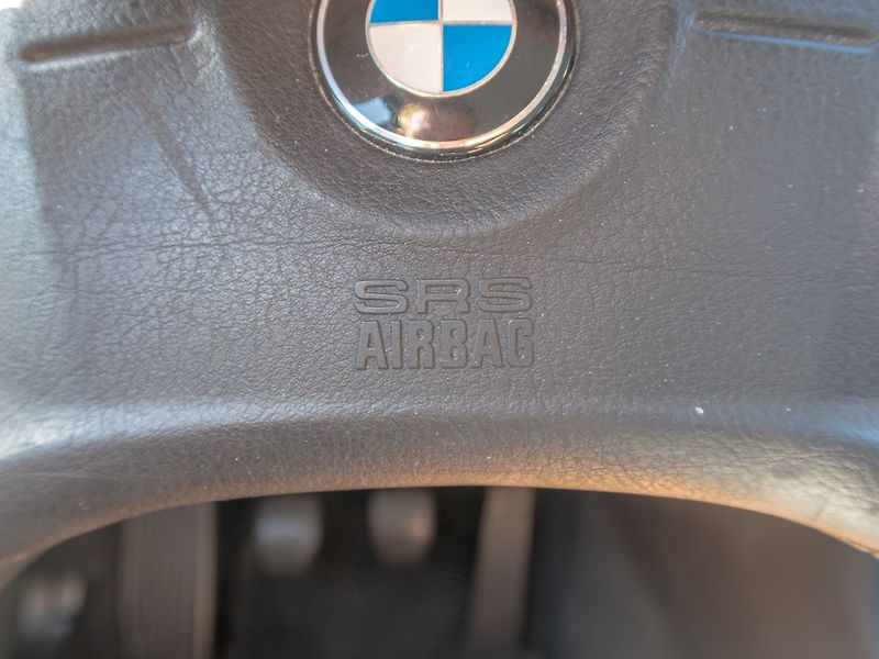BMW Řada 3 (2000) 1.9i 77KW DIGI – po servisu - fotka 20 z 32