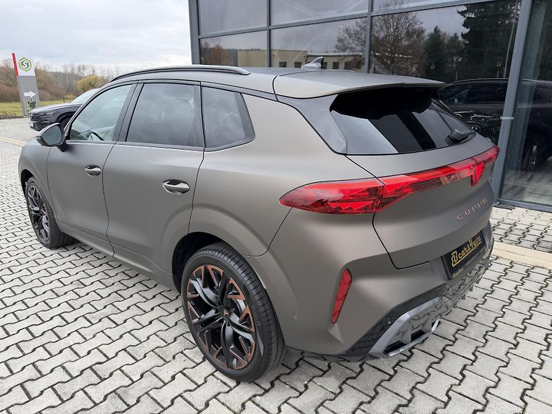 Cupra Terramar (2026) 2.0TSI 150kW 4WD R20 NT DCC CZ - fotka 6 z 50