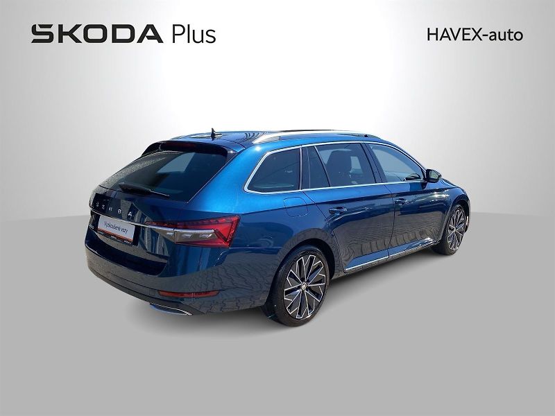 Škoda Superb (2023) Combi 2.0 TDI DSG L&K - fotka 2 z 35