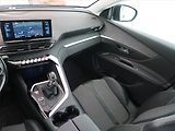 Peugeot 3008 (2022) Allure Pack 1.2 PureTech - náhled 8