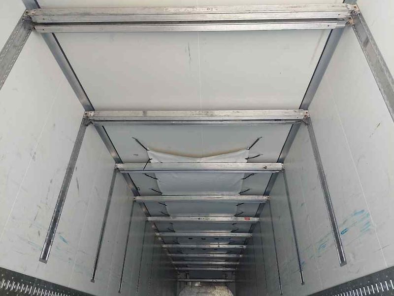 Krone SD Thermo King SLXi 300 dvoupa - fotka 11 z 54