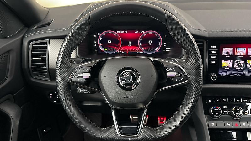 Škoda Kodiaq 2.0 TDI DSG 4x4 Sportline - fotka 9 z 29