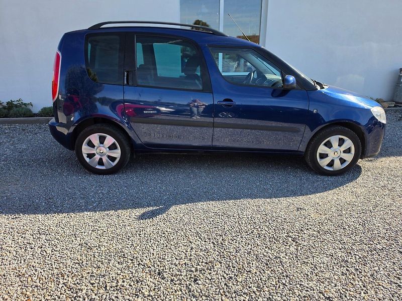 Škoda Roomster (2009) 1.4 16V Tažné - fotka 3 z 29