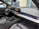 BMW Řada 5 550e xDrive Touring 08/2025 - náhled 17