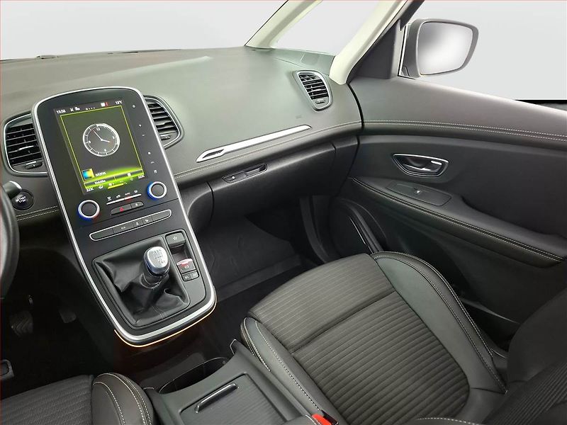 Renault Grand Scénic (2018) 1.2 TCe, ČR,1.maj, Kůže, Navi - fotka 8 z 19
