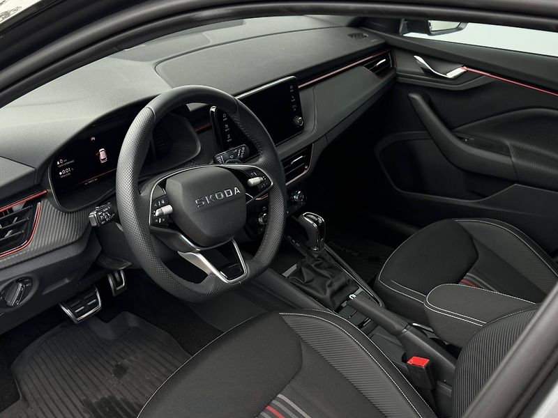 Škoda Kamiq (2026) Monte Carlo 7DSG 1,0TSI - fotka 4 z 22