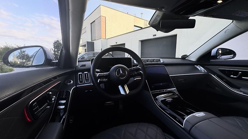 Mercedes-Benz Třídy S (2021) 400d Long, 4matic, AMG, záruka - fotka 11 z 18