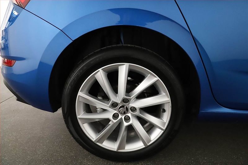 Škoda Scala (2020) 1.5 TSI, Serv.kniha, Tempomat - fotka 11 z 14