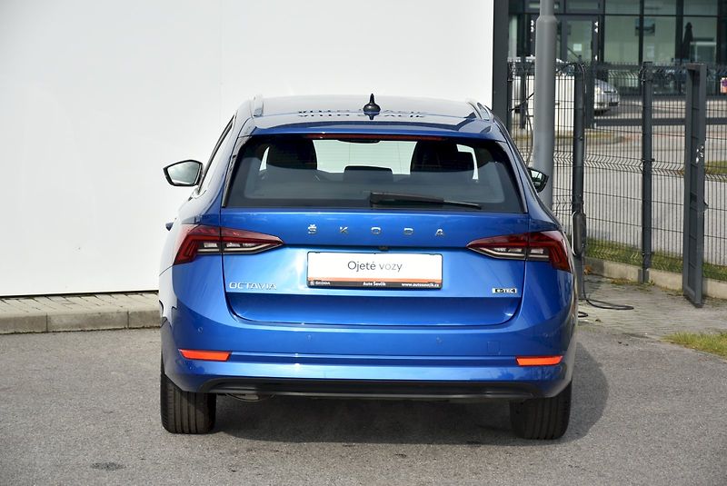 Škoda Octavia (2023) Style Plus 1.5 TSI 110kW DSG - fotka 9 z 30