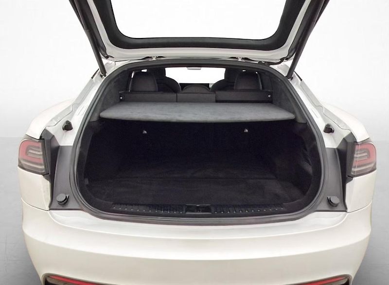 Tesla Model S LR AWD Vzduch Pano. Kam Yoke - fotka 7 z 35
