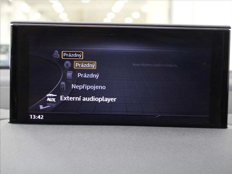 Audi Q7 3,0 TDi 200kW S-line MATRIX - fotka 13 z 24