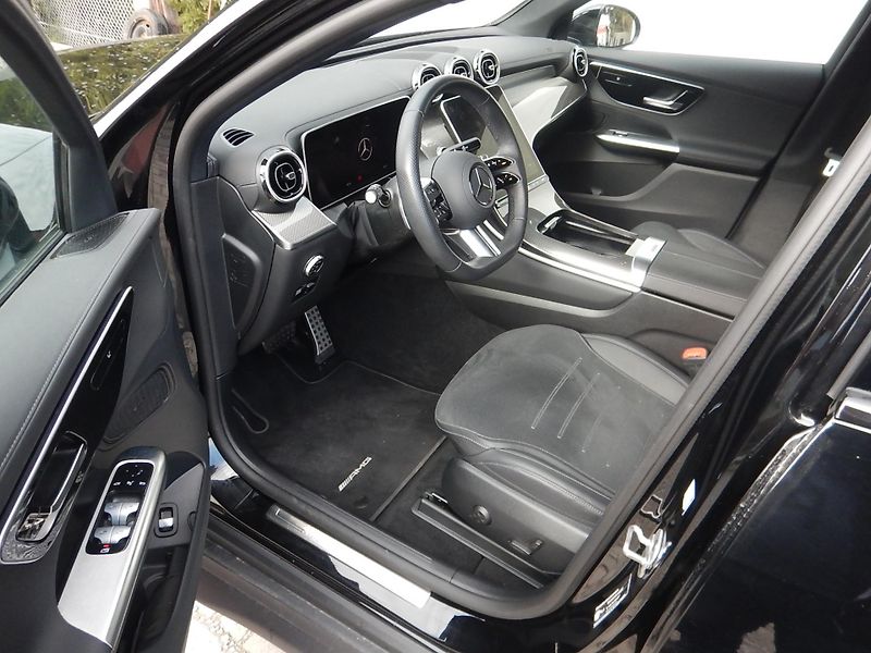 Mercedes-Benz GLC 220 D 4MATIC, ČR - fotka 9 z 25