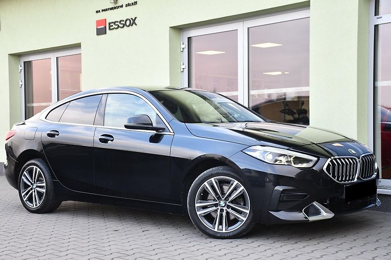 BMW Řada 2 218d TAŽNÉ HUD ČR 1M - fotka 2 z 41