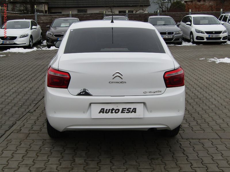 Citroën C-Elysée (2019) 1.2i, AC, tempo, park.asist - fotka 5 z 16