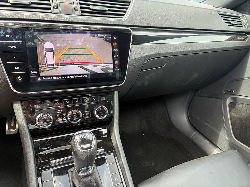 Škoda Superb 1.5 TSi 110 kW Laurin a Klemen - fotka 25 z 39