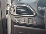 Hyundai i30 (2018) 1.4 TGDi, 2.maj,ČR, AC, tempo - náhled 13