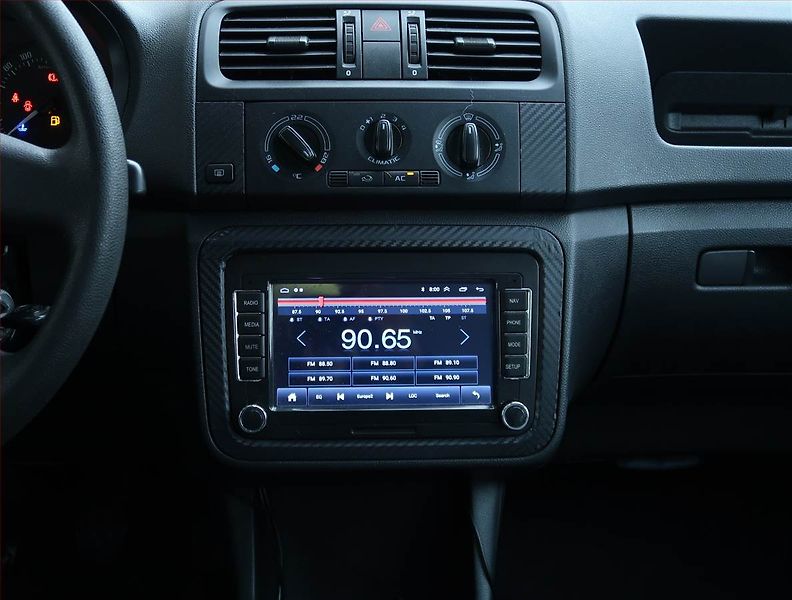 Škoda Fabia (2010) 1.2 12V, Tažné, za super cenu - fotka 12 z 16