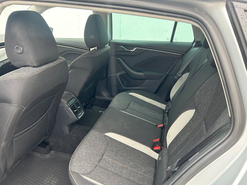 Škoda Scala (2021) STYLE 1.5TSI 110KW 6MP - fotka 14 z 28