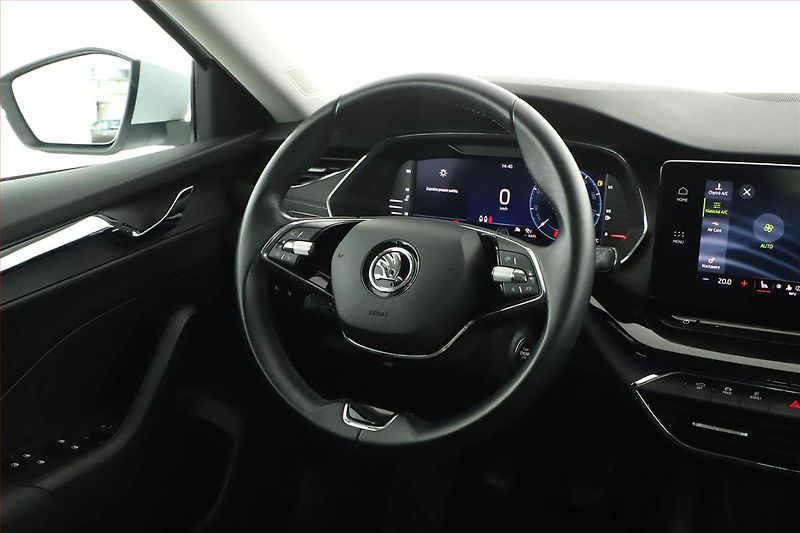 Škoda Octavia (2022) 2.0 TDI, ČR,1.maj, Serv.kniha - fotka 8 z 16