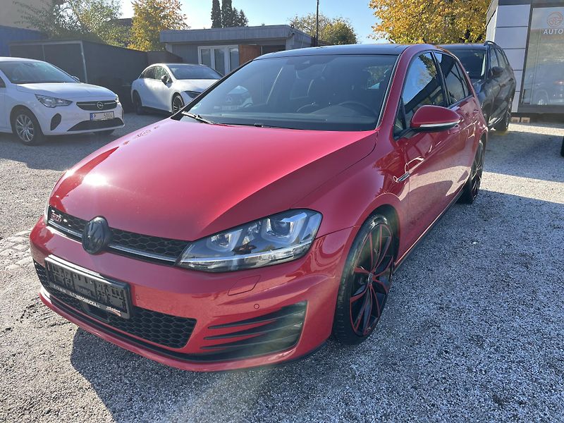 Volkswagen Golf (2016) GTD 2.0 TDI DSG 135 KW - fotka 3 z 25