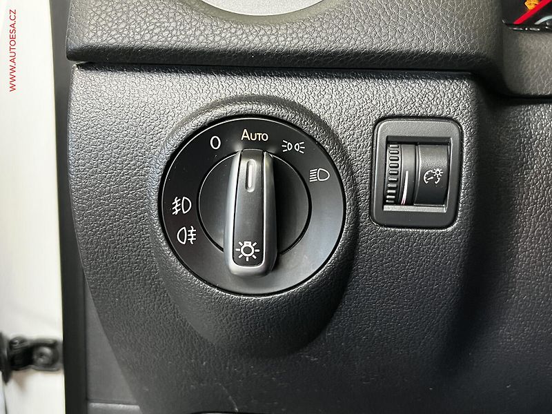 Volkswagen Tiguan (2013) 2.0TDi 4x4, R-Line, DSG - fotka 19 z 21