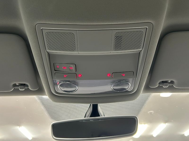 Seat Leon (2020) 1.5 TGI MAN 2020 | Záruka - fotka 32 z 50