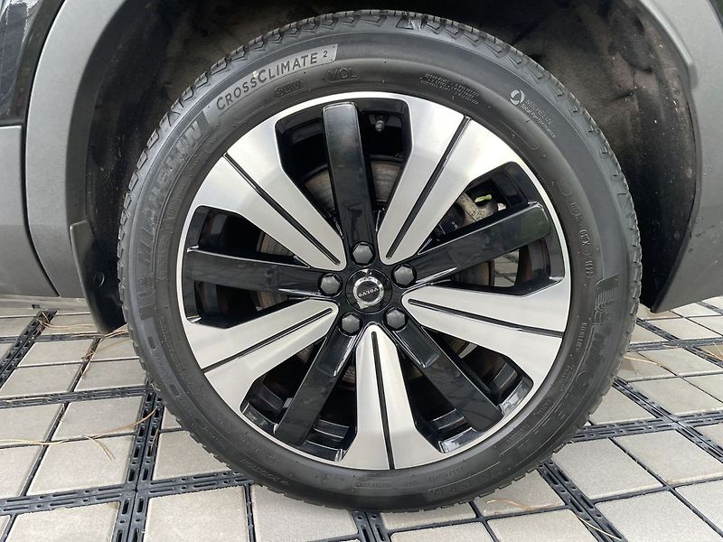 Volvo C40 Recharge Twin motor 82kWh - fotka 9 z 38