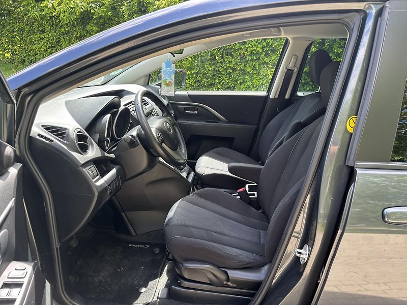 Mazda 5 1.8 Takumi - fotka 17 z 31