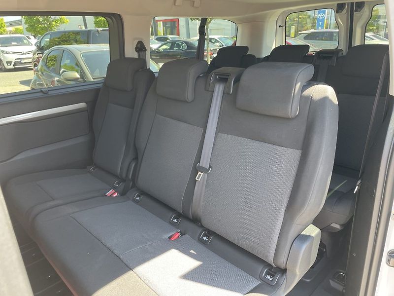 Toyota ProAce Verso 2.0D Business Com. odběr ihned - fotka 15 z 32