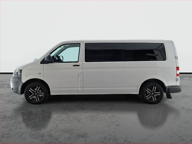 Volkswagen Caravelle (2010) Comfortline 2.0 TDI, 1Maj - fotka 3 z 16