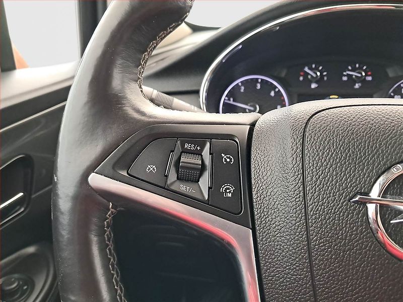 Opel Mokka (2017) 1.6 CDTI, Serv.kniha, Navi - fotka 17 z 18