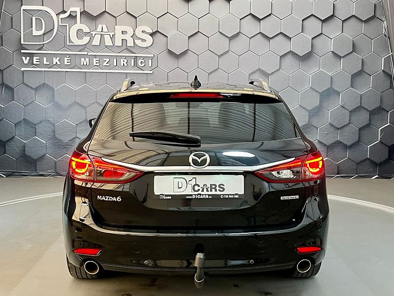 Mazda 6 2,5i SKYACTIV-G  Sports-Line - fotka 3 z 48