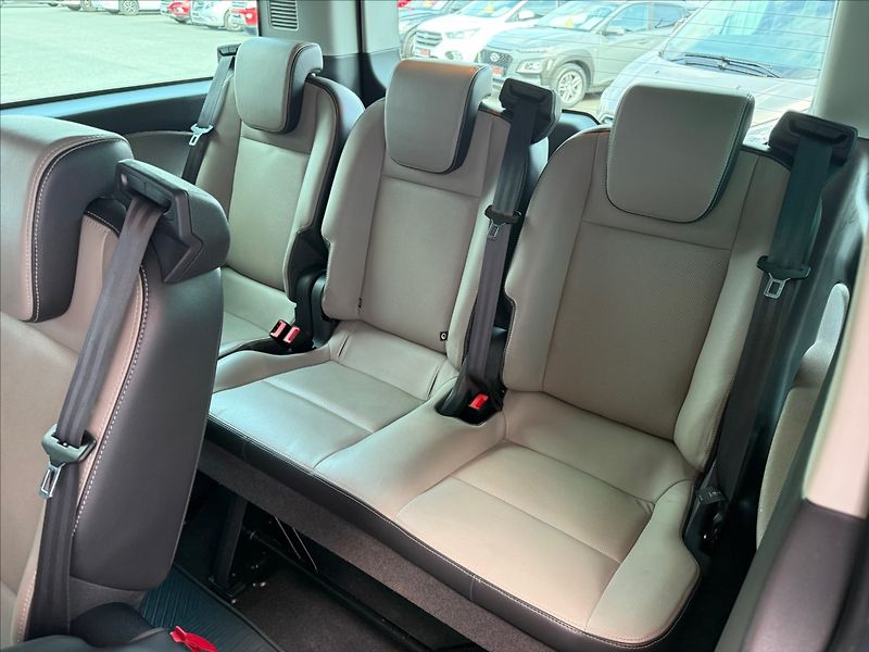 Ford Tourneo Custom 2,2 TitaniumX,92kW,po servisu - fotka 21 z 30