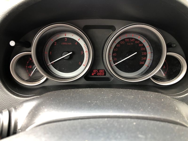 Mazda 6 (2012) 2.2 CD129 MIRAI - fotka 18 z 28