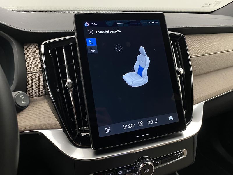 Volvo XC90 B5 AWD BRIGHT PLUS REZERVACE - fotka 63 z 64