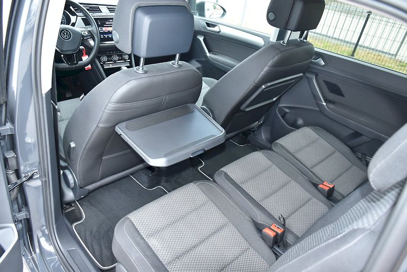 Volkswagen Touran (2022) Comfortline 1.5 TSI 110kW DSG - fotka 25 z 32