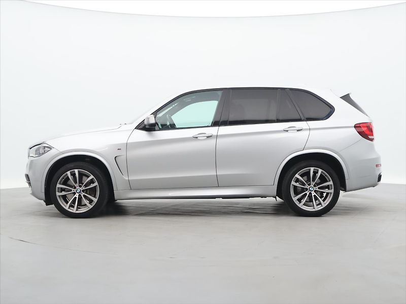 BMW X5 3,0 M50d 280kW CZ - fotka 4 z 35