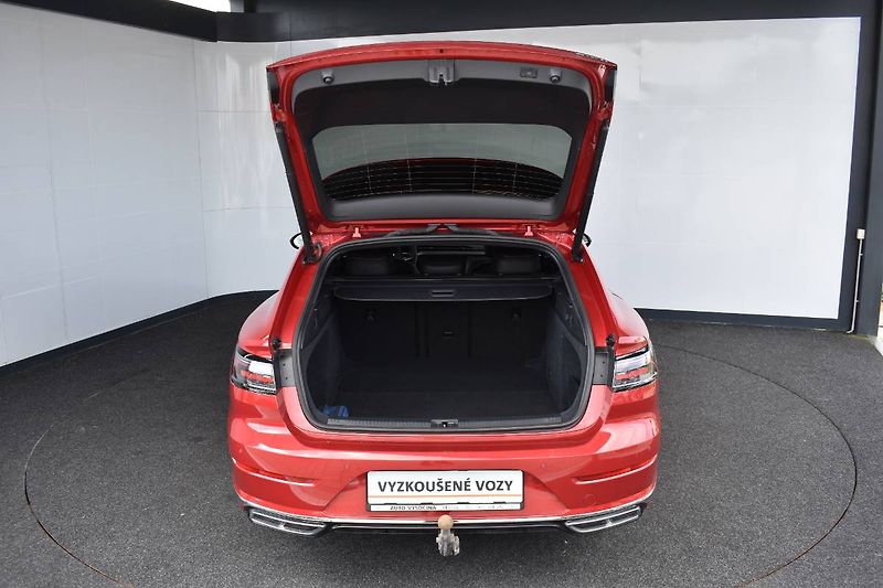 Volkswagen Arteon Shooting Brake (2022) 2.0TDI 147kW 4Motion, R-Line - fotka 10 z 25