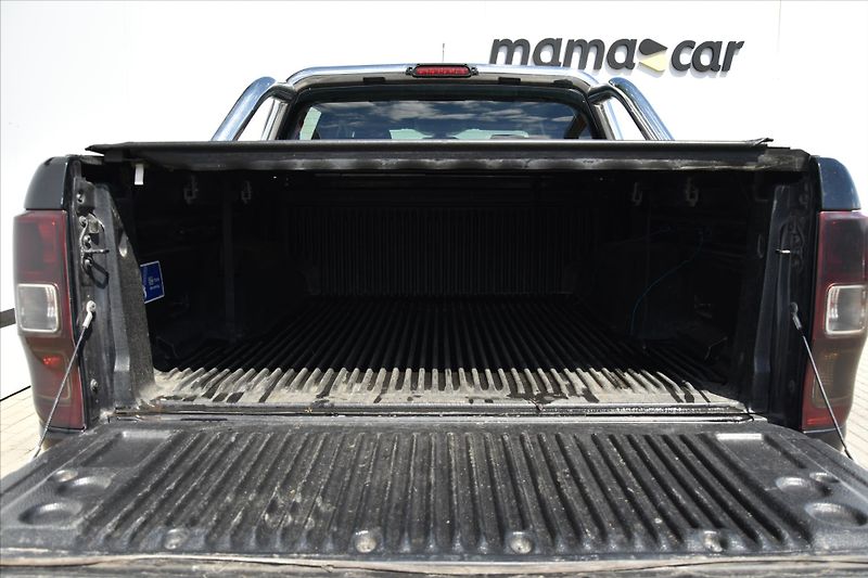 Ford Ranger 3.2 TDCI 4x4 A/T LIMITED - fotka 12 z 32