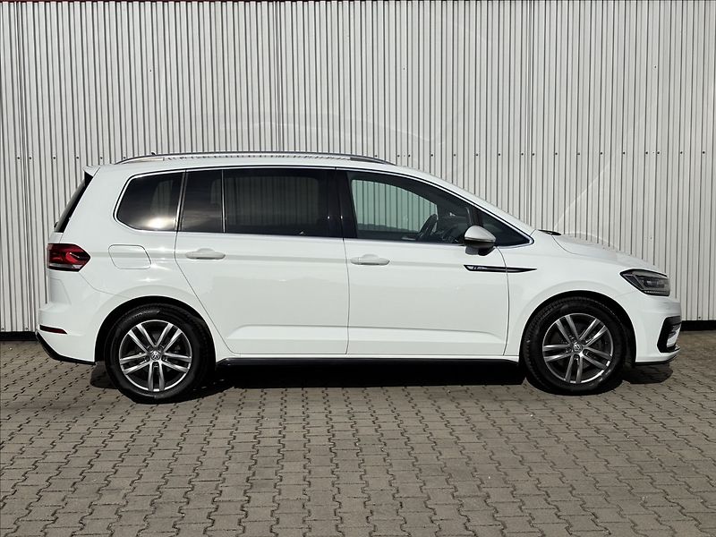 Volkswagen Touran 1.4 TSi R-line 7.míst - fotka 6 z 21