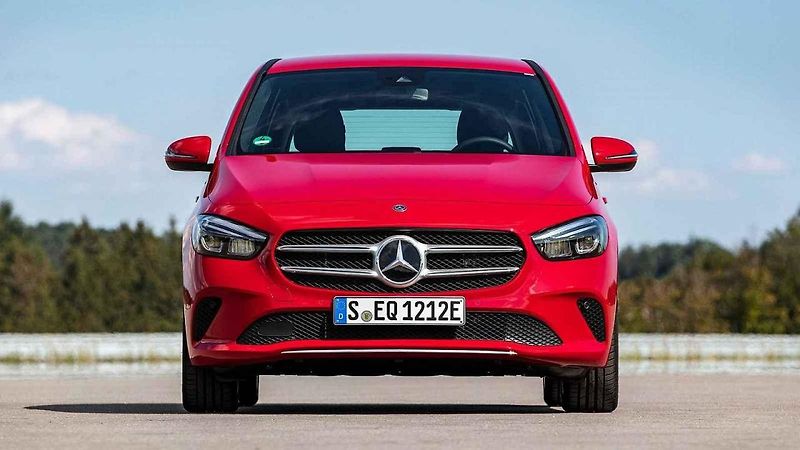 Mercedes-Benz A250e a B250e