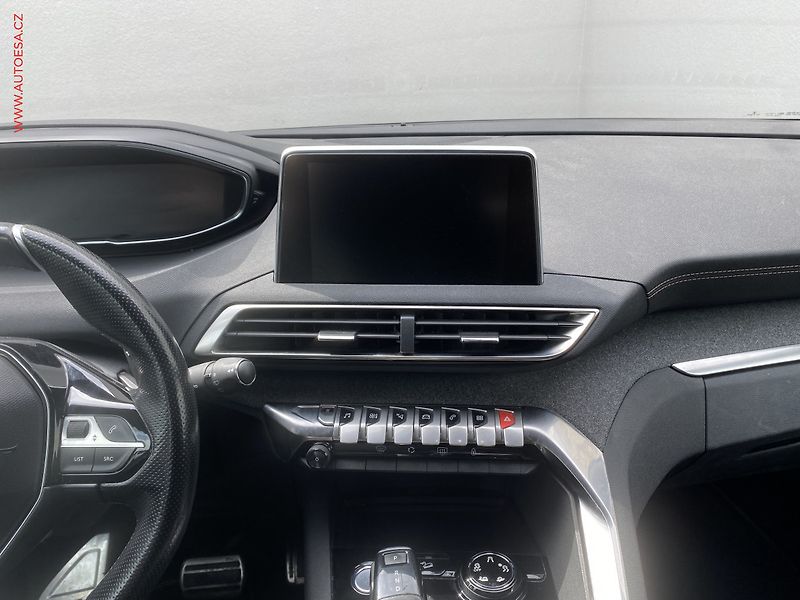 Peugeot 5008 (2018) 1.5 HDi, GT Line, AT - fotka 12 z 19