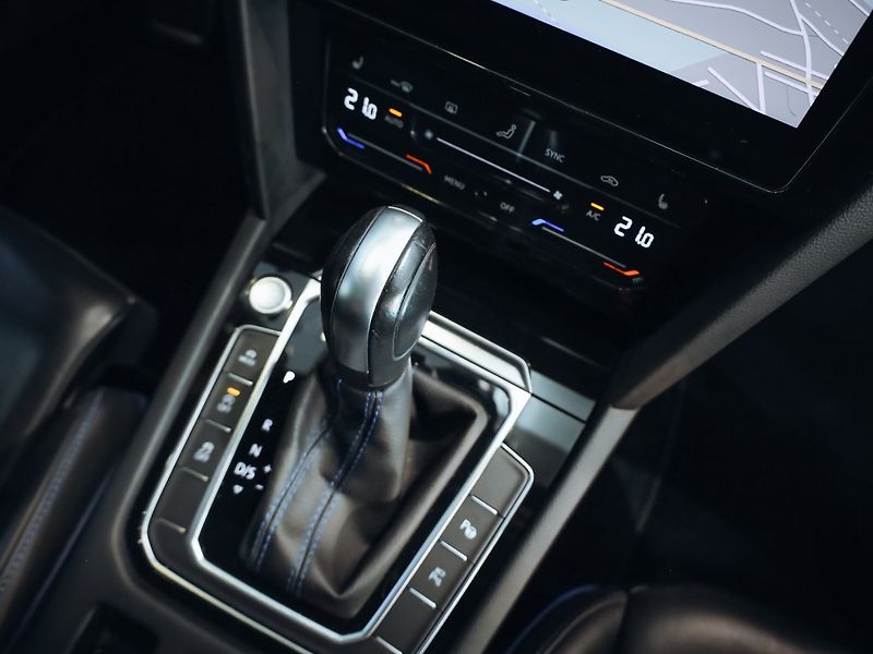 Volkswagen Arteon Shooting Brake R SB 4M - 235kW - TOP - fotka 24 z 31