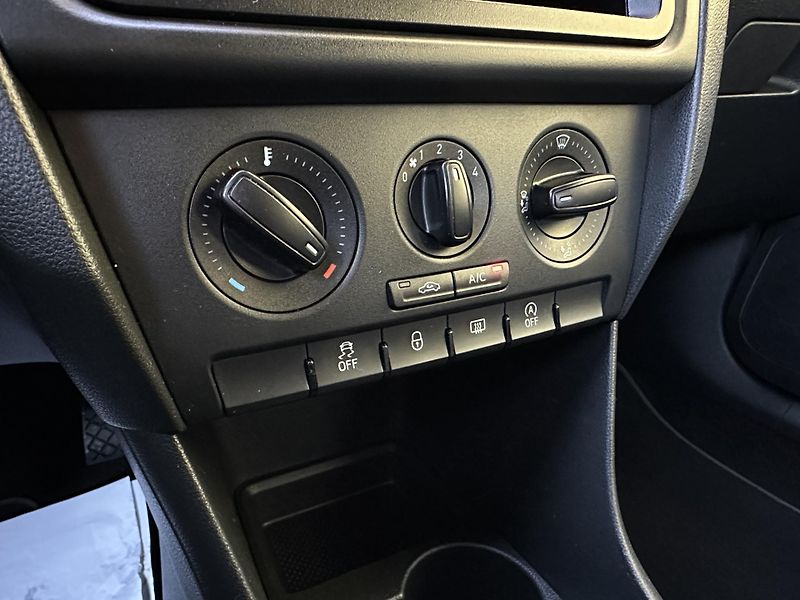 Seat Toledo (2014) 1.2TSI/63kW 2.Maj. * KLIMA  - fotka 15 z 33