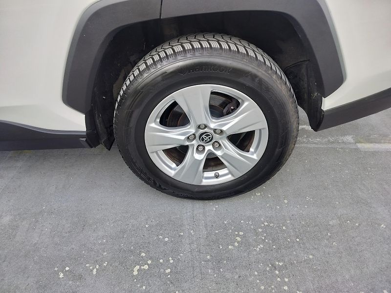 Toyota RAV4 2.5 Hybrid BUSINESS, navigace - fotka 22 z 24