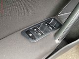 Volkswagen Golf (2015) 2.0 TFSi, GTi, DSG - náhled 13