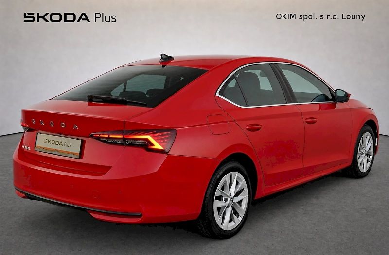 Škoda Octavia (2025) Drive130Plus 1.5TSI 110kW 7DSG - fotka 2 z 38