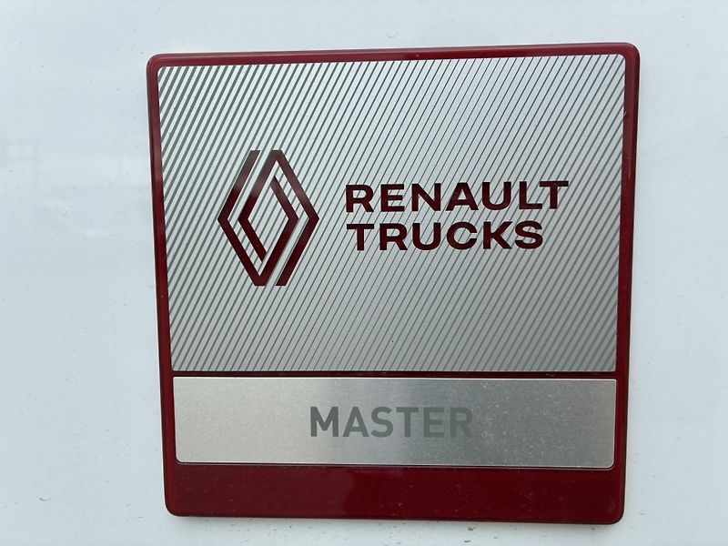 Renault Master (2026) L4H3 CHLADÍRNA - fotka 11 z 32