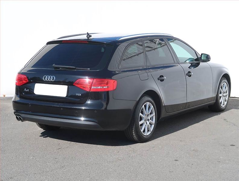 Audi A4 (2014) Ambition 2.0 TDI, Automat - fotka 5 z 18